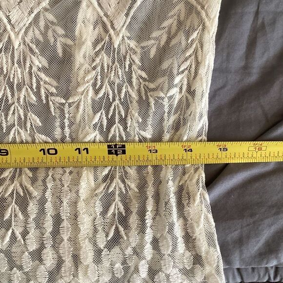 Ladies Urban Outfitters Ecote Lace Dress‎ NWT - Picture 7 of 8